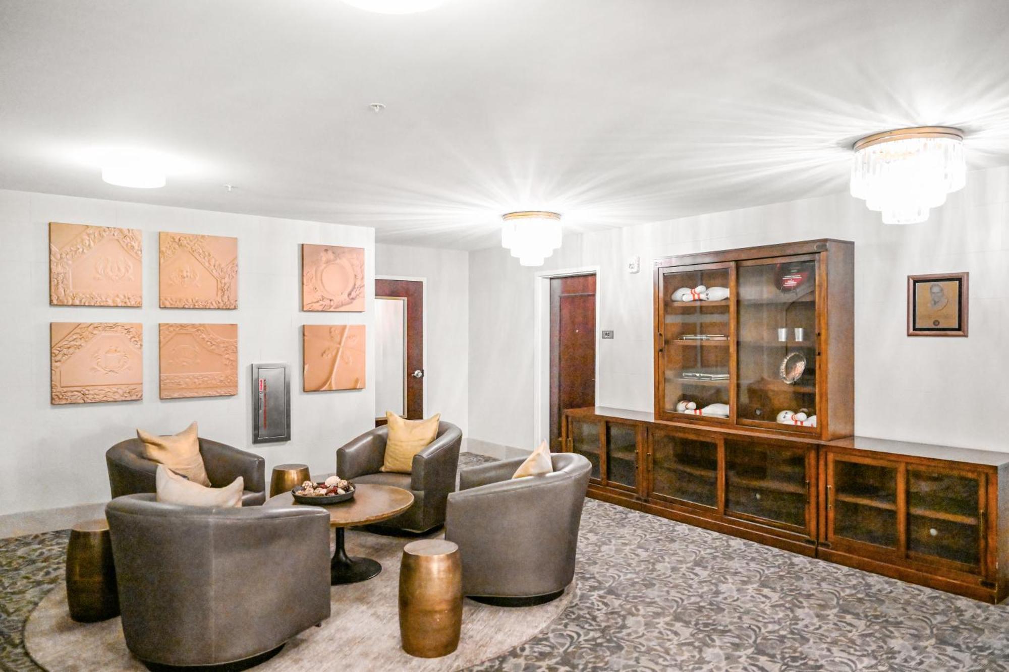 Heart Of Dt With Free Pool & Steam Plus Gym Luxe 812 Cleveland Eksteriør bilde