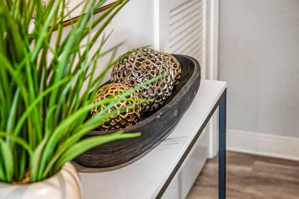 Heart Of Dt With Free Pool & Steam Plus Gym Luxe 812 Cleveland Eksteriør bilde
